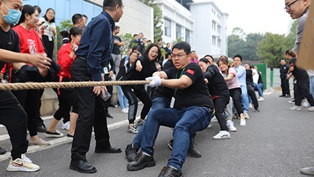 凝心聚力 團結奮進(jìn)——西迪首屆拔河比賽取得圓滿(mǎn)成功